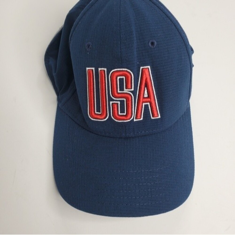 Under Armour USA baseball cap medium/large